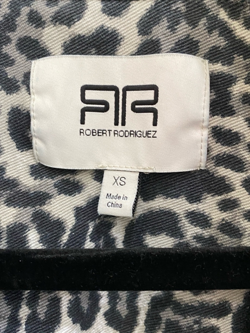 Robert Rodriguez leopard print jacket - Picture 2 of 5